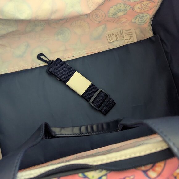 Simply Southern Sea Shell Duffle Bag NEW - Picture 3 of 10